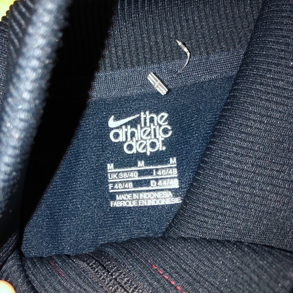 Nike warm-up Jacket Red and Blue - Picture 2 of 3